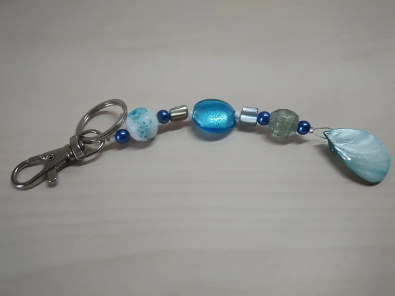 Schlüsselanhänger Blaue Lagune mit Perlmutt